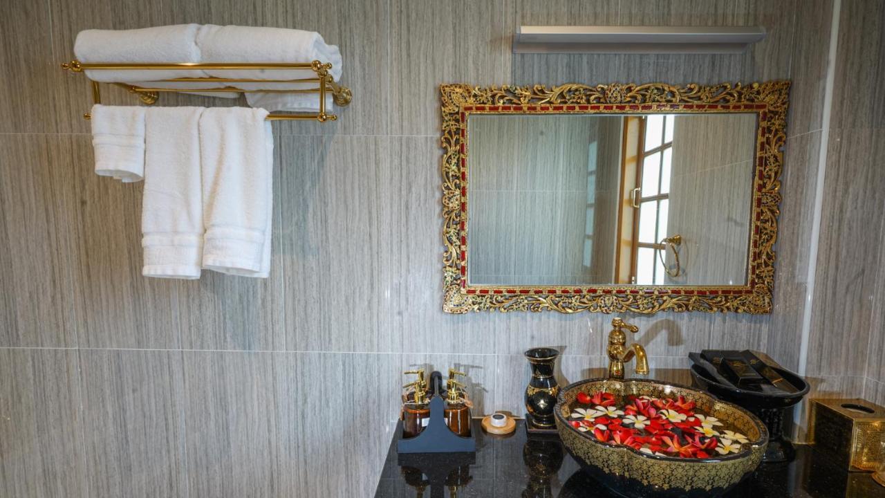 E-Outfitting Royal Kk Bagan Hotel Dış mekan fotoğraf