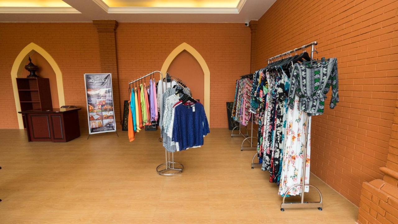 E-Outfitting Royal Kk Bagan Hotel Dış mekan fotoğraf